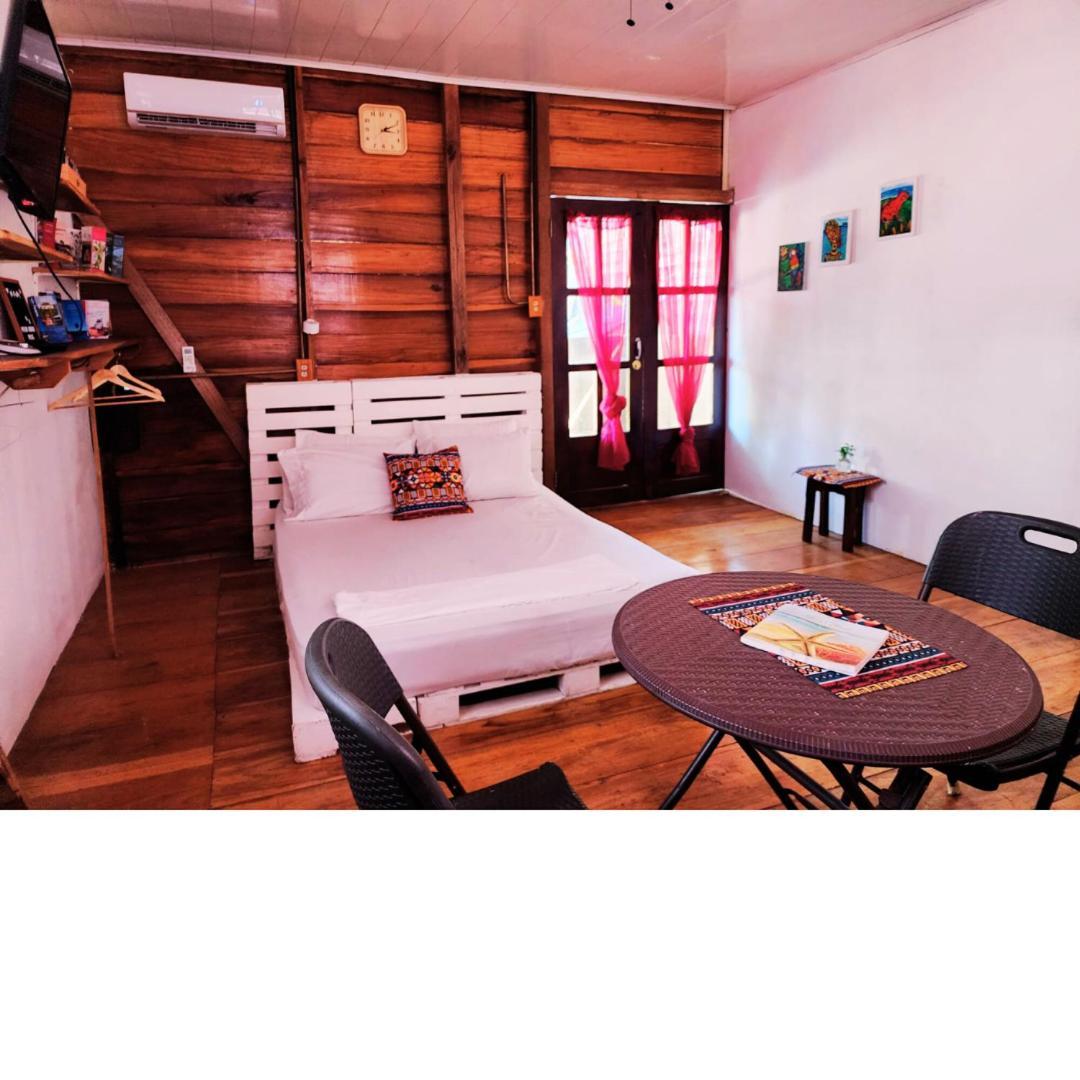 Villa Poetry Garden Bocas Town Colon Island Extérieur photo